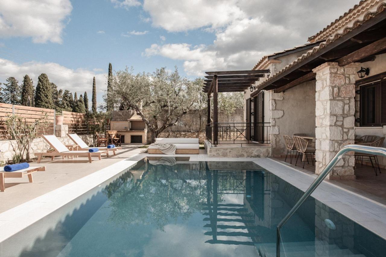 Viatzo Villas - Eclectic Villas With Heated Saltwater Pools Mouzakion  Luaran gambar
