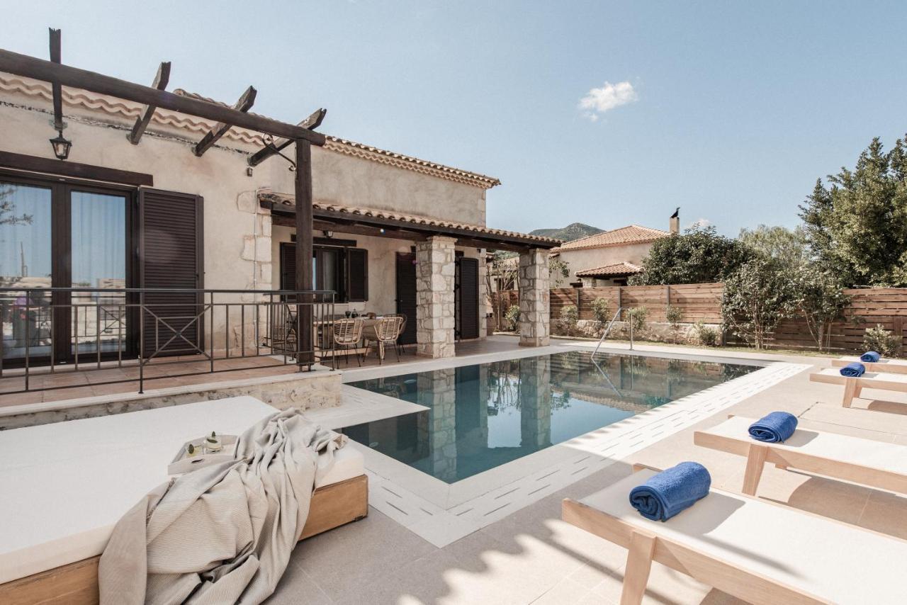 Viatzo Villas - Eclectic Villas With Heated Saltwater Pools Mouzakion  Luaran gambar