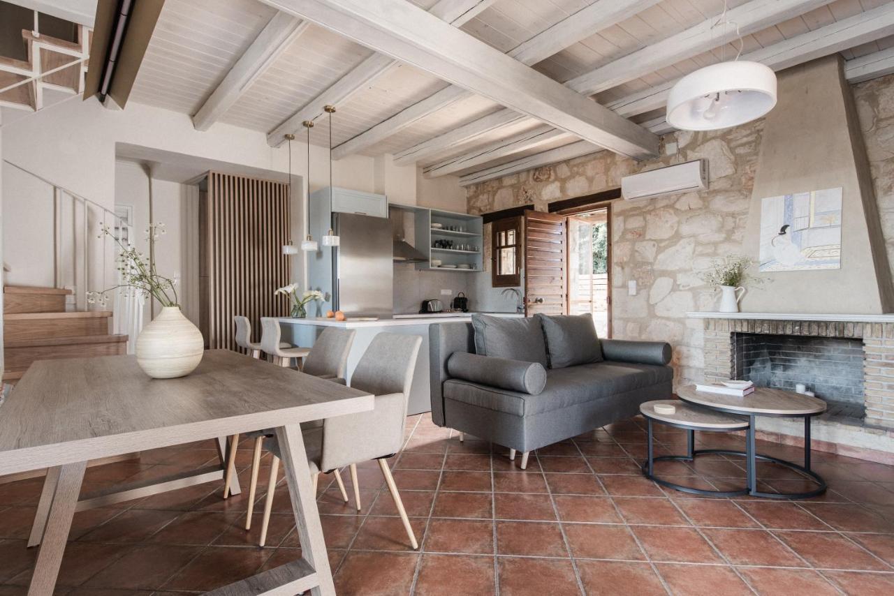 Viatzo Villas - Eclectic Villas With Heated Saltwater Pools Mouzakion  Luaran gambar