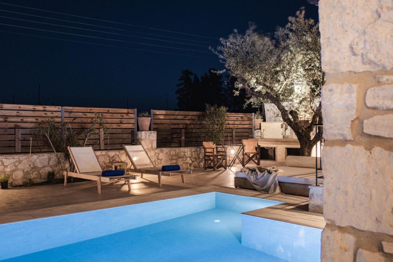 Viatzo Villas - Eclectic Villas With Heated Saltwater Pools Mouzakion  Luaran gambar